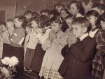 Kazan Turk children giving a prayer, 1920′s.